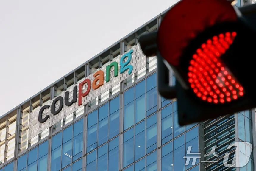 [단독] 경찰, '쿠팡 사태' 박대준 전 대표 등 피고소 사건 본격 수사