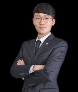 조우리