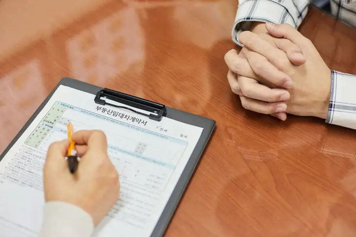 인천민사전문변호사는 임대인의 보증금 즉시 반환 의무 있음 주장